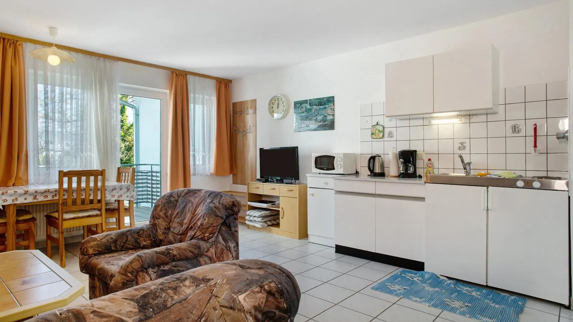 Apartment Ferienwohnungen Gierer Nonnenhorn